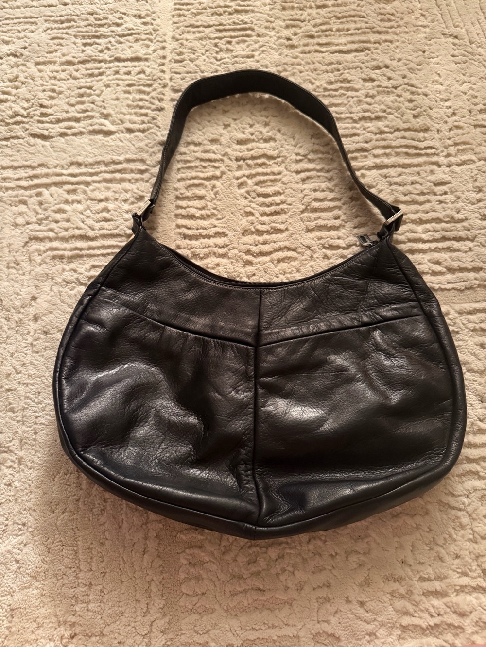 Perlina Classic Black Leather Hobo Shoulder Bag